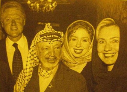 258 Clintons und Arafat