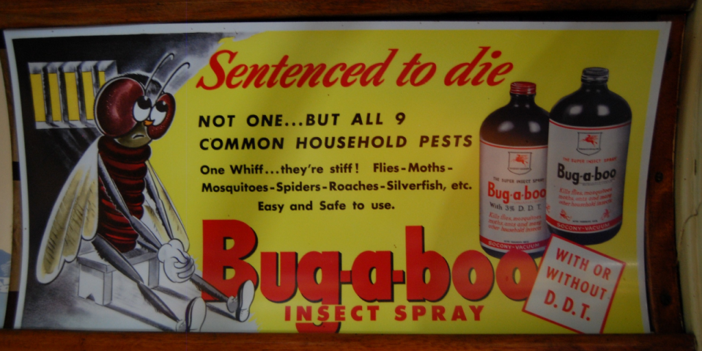 Historisches Werbeschild für DDT-Haushaltsinsektizid