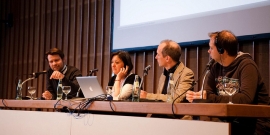 Peter Sunde (rechts) auf der Diskussion über Bezahlen im Internet. Foto: Fiona Krakenbürger