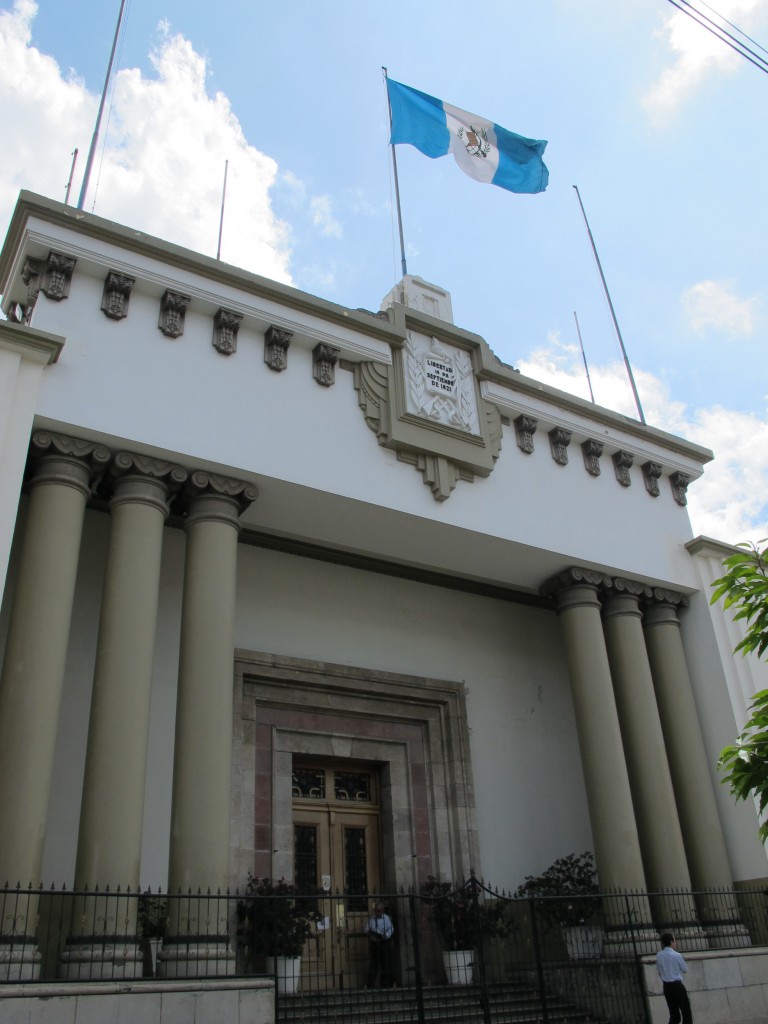 Die Justiz funktioniert nicht in Guatemala - 70 Prozent der Straftaten werden nicht geahndet.....