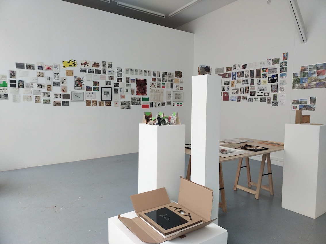 Cartes Postales et Mail-Art Ausstellung in Immanence, Paris.