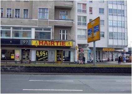 Salon Hairtie, Hauptstraße in Schöneberg. Foto: Barbara Kalender