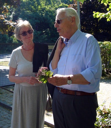 Erni und Peter Gehrig an seinem 75. Geburtstag. Foto: Barbara Kalender