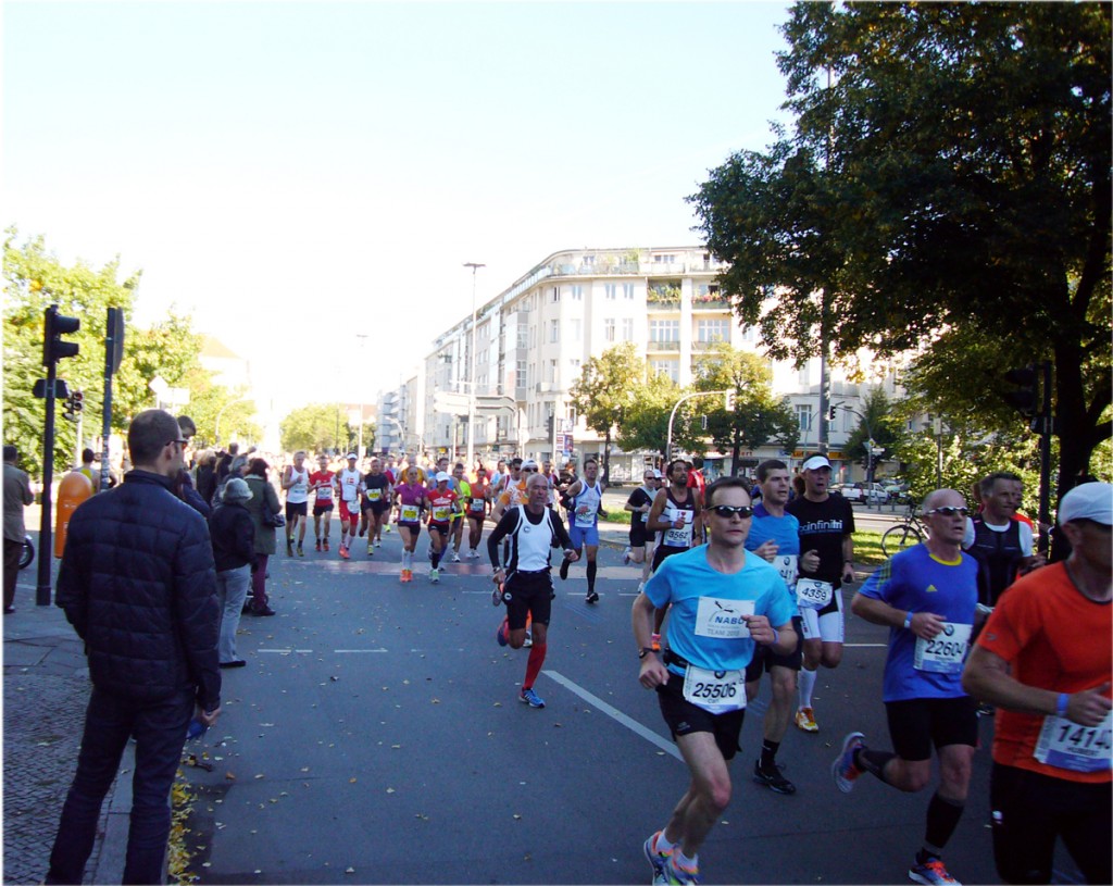 40. Marathon in Berlin, Schöneberger Rathaus, Foto: Barbara Kalender
