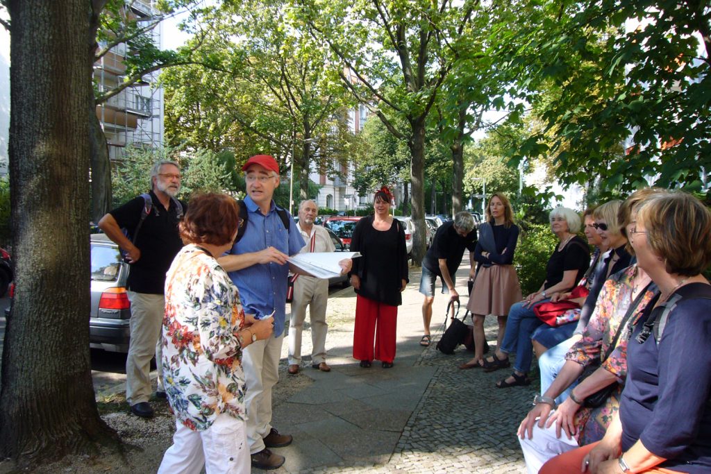 Literaturspaziergang durch Friedenau, Foto: Barbara Kalender