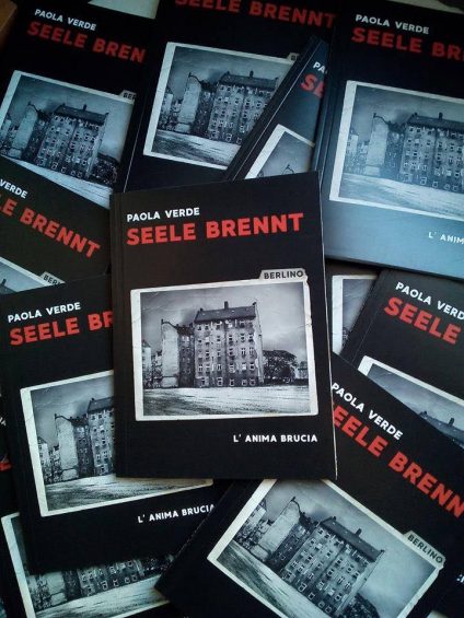 Das Fotobuch "Seele brennt - Berlino l'anima brucia" von Paola Verde
